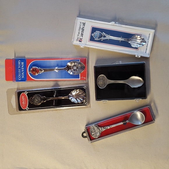 Five Souvenir Collector Spoons: Denver, Colorado, Bermuda - Picture 1 of 6